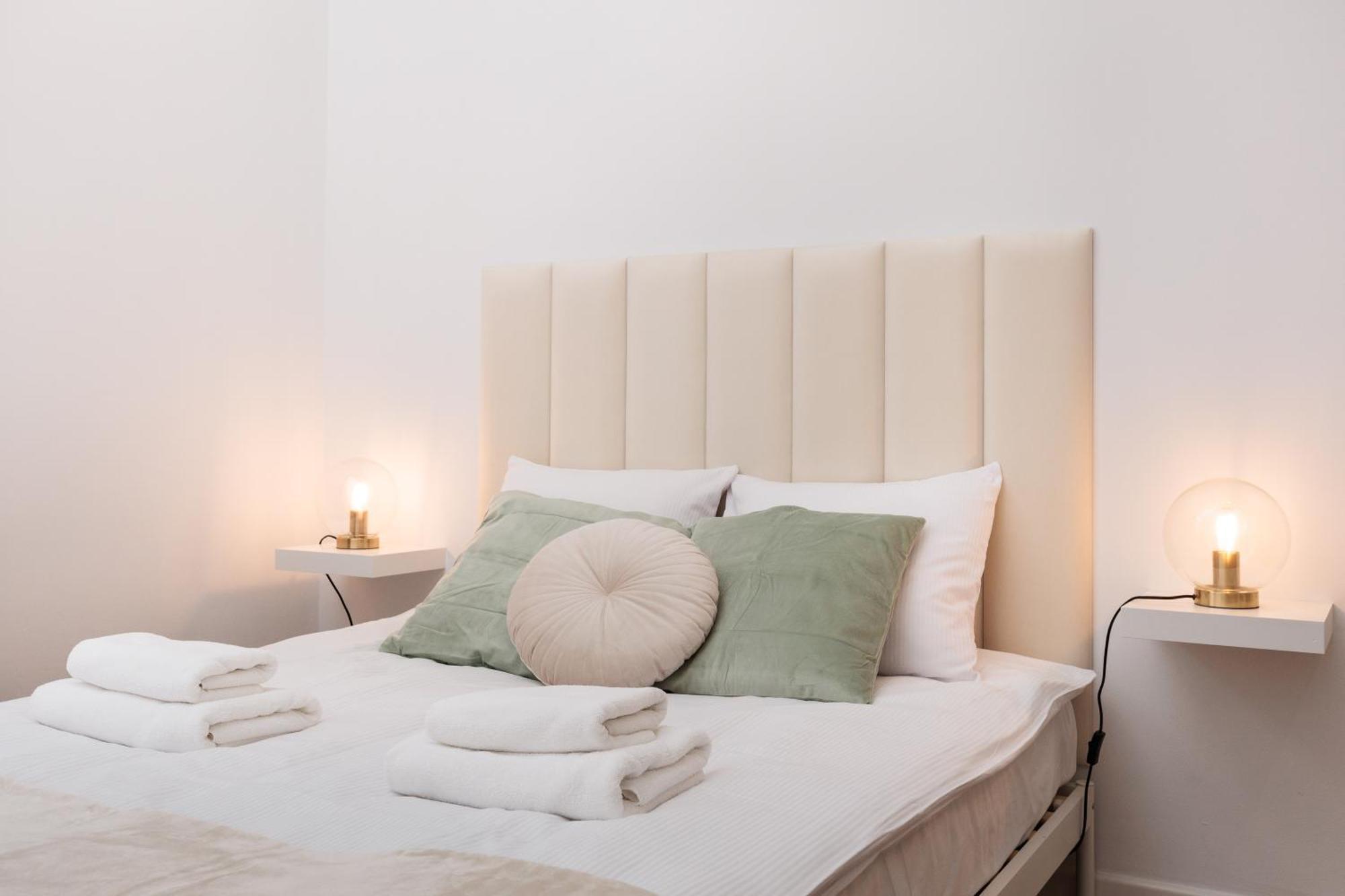 Krupnicza Modern Old Town Apartments - By Upstairs 크라쿠프 외부 사진